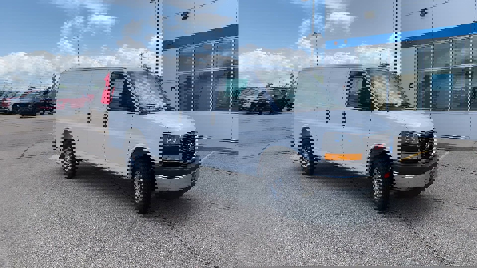 New 2025 GMC Savana 2500 Work Van w/ Driver Convenience Package image 26