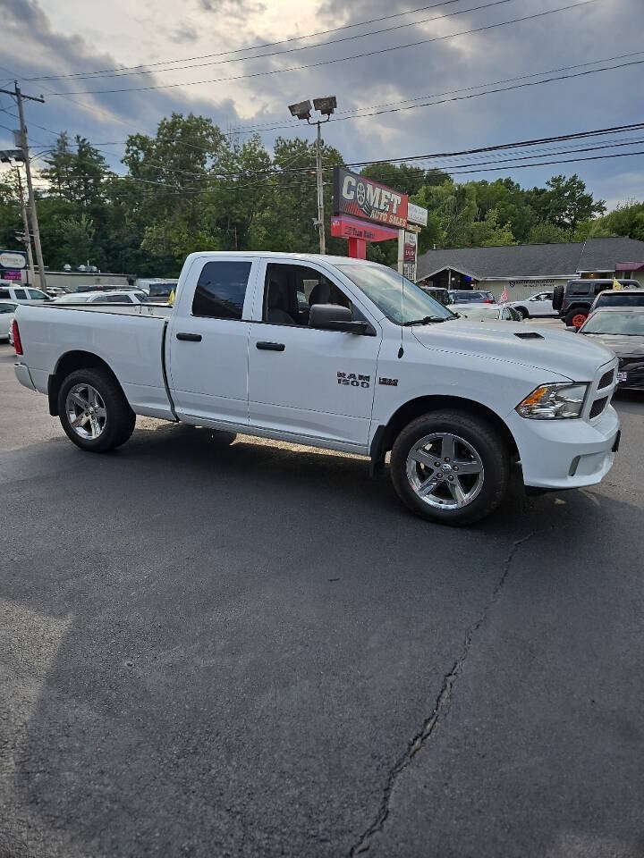 Used 2016 RAM 1500 Express AWD/4WD image 2
