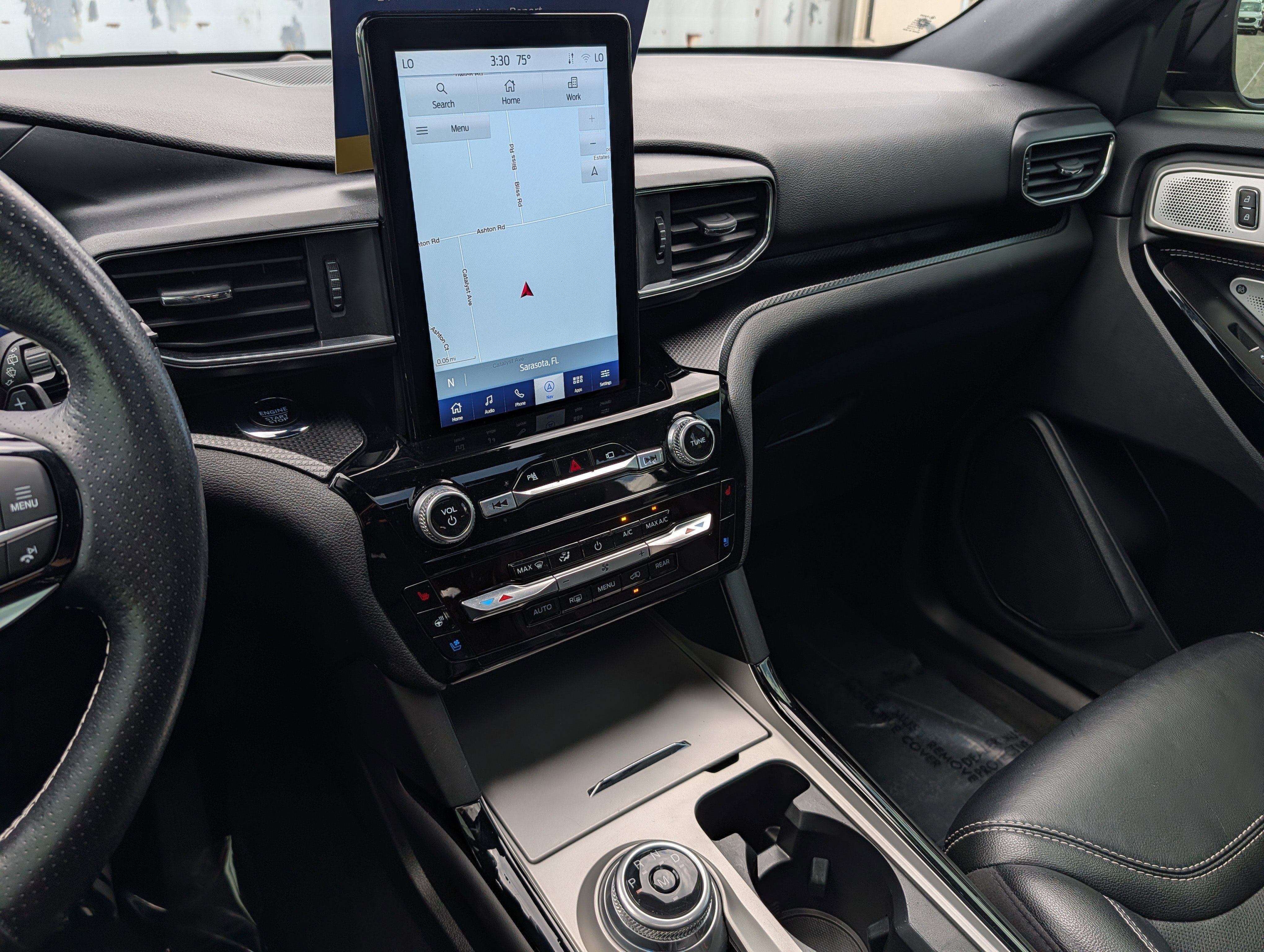 Certified 2022 Ford Explorer ST w/ Equipment Group 401A AWD/4WD image 33