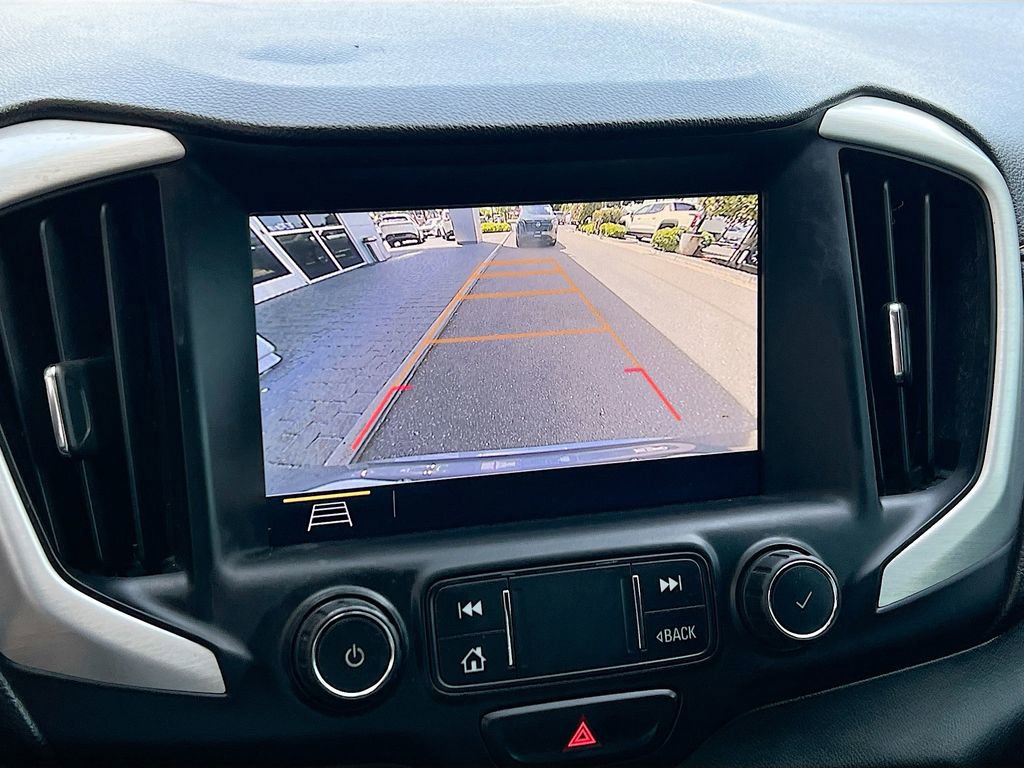 Used 2021 GMC Terrain SLE w/ Driver Convenience Package FWD image 13