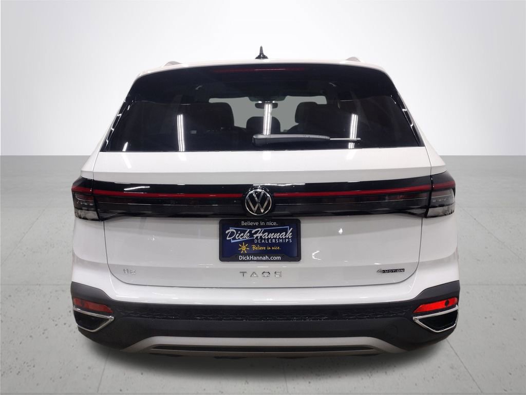 New 2025 Volkswagen Taos SE image 11