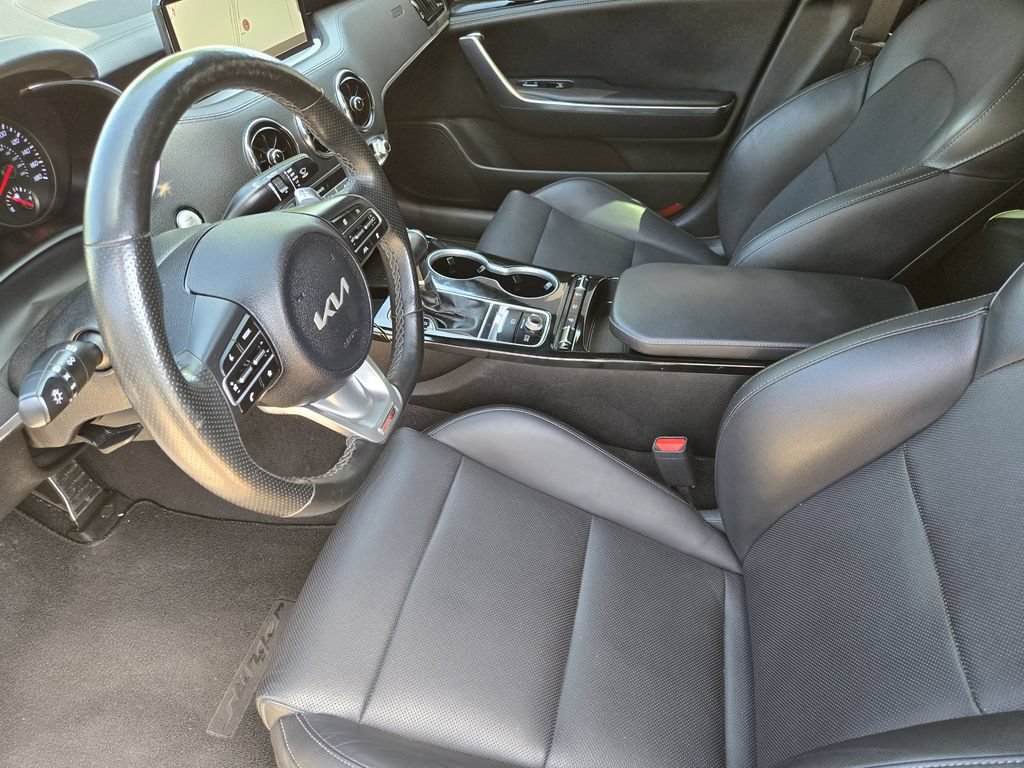 Certified 2022 Kia Stinger GT-Line AWD/4WD image 18