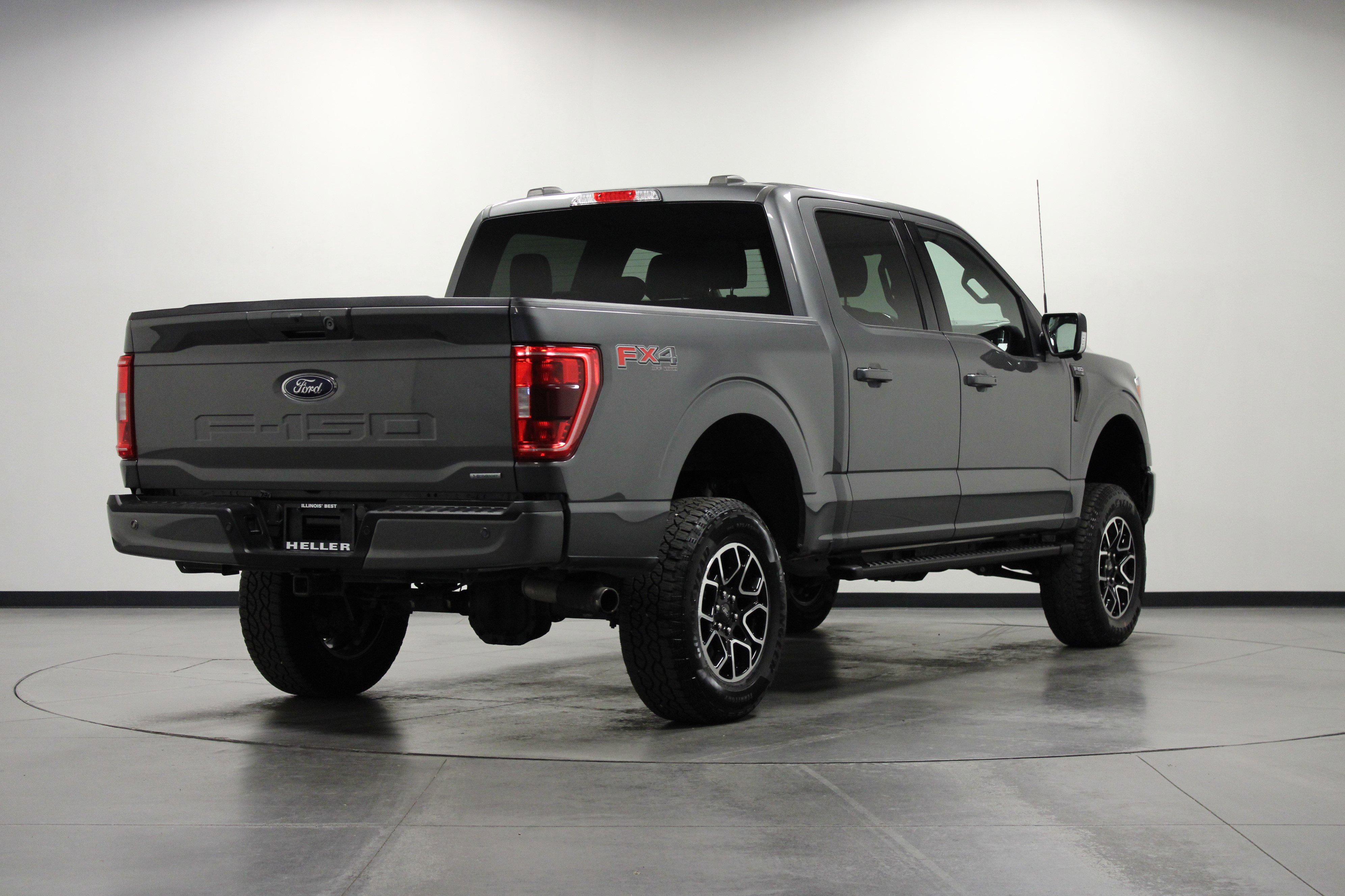 Used 2023 Ford F150 XLT w/ Equipment Group 302A High image 4