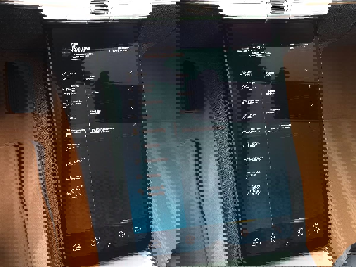 Used 2023 Lucid Air Touring image 44