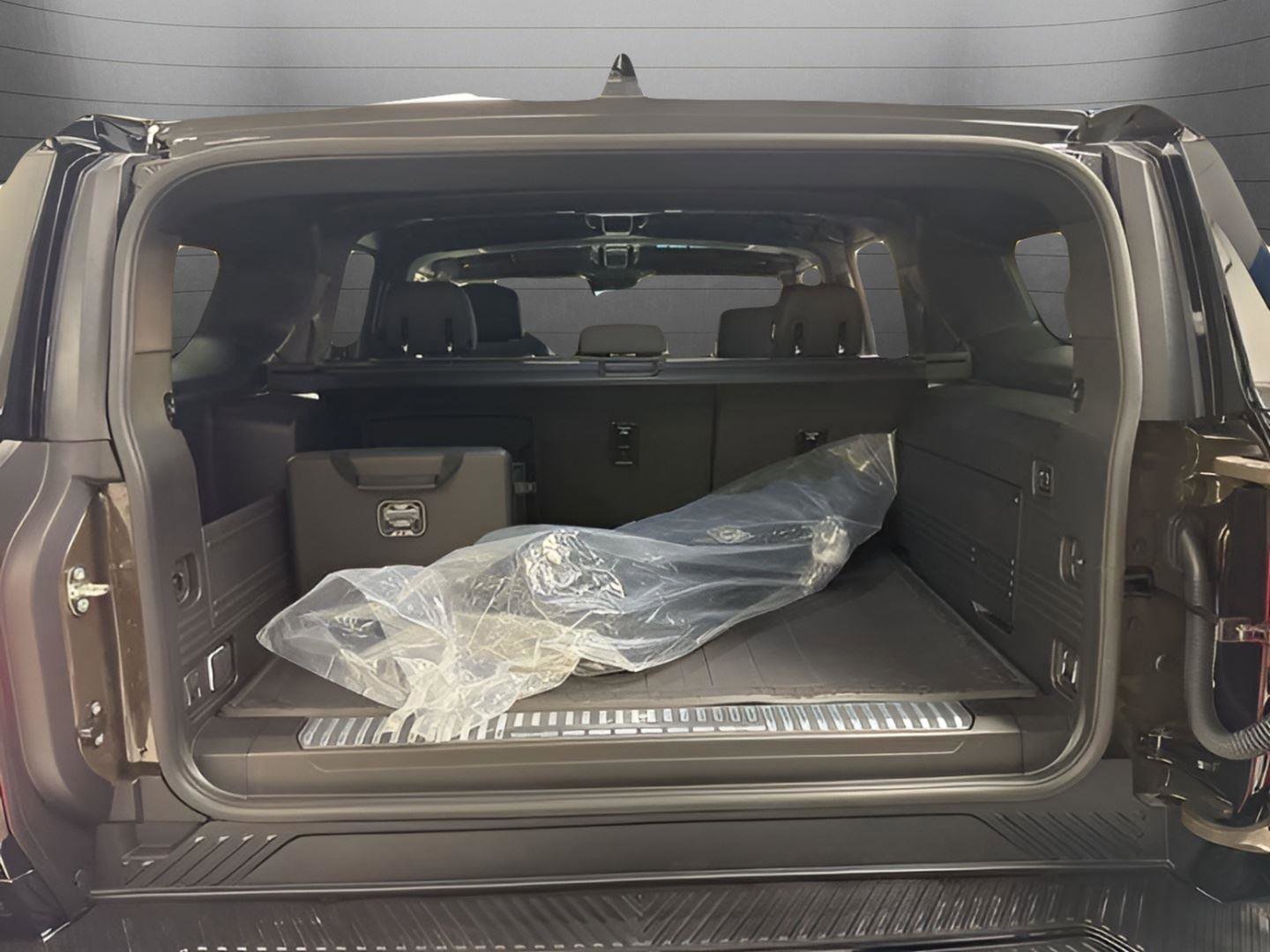 New 2025 GMC Hummer EV 3X w/ LPO, Cargo Utility Package image 13