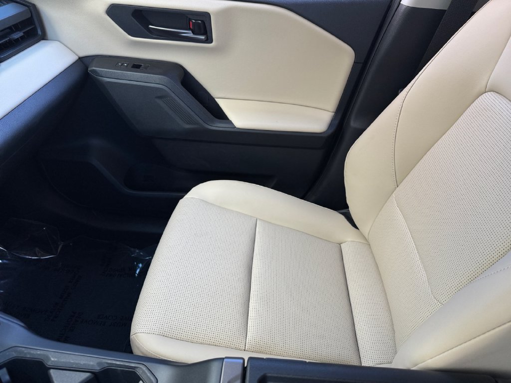 Certified 2026 Toyota RAV4 XLE Premium AWD/4WD image 30