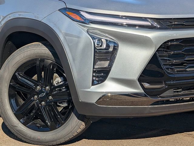 New 2026 Chevrolet Trax ACTIV FWD image 3
