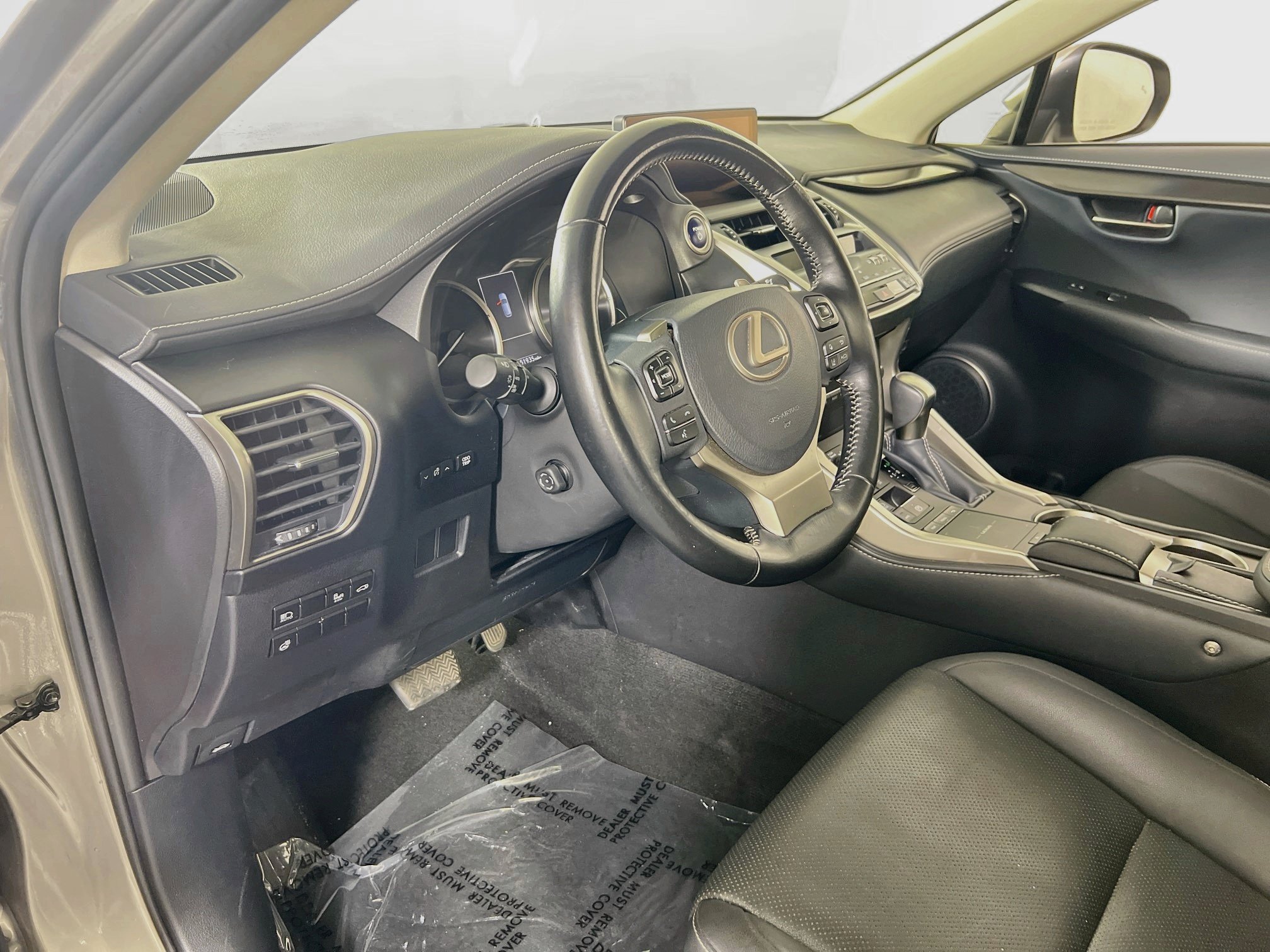 Used 2019 Lexus NX 300h AWD w/ Premium Package image 9
