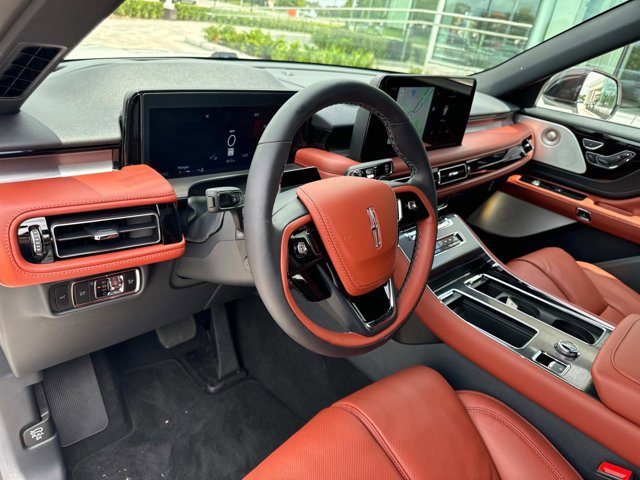 New 2025 Lincoln Aviator Reserve w/ Equipment Group 201A image 14