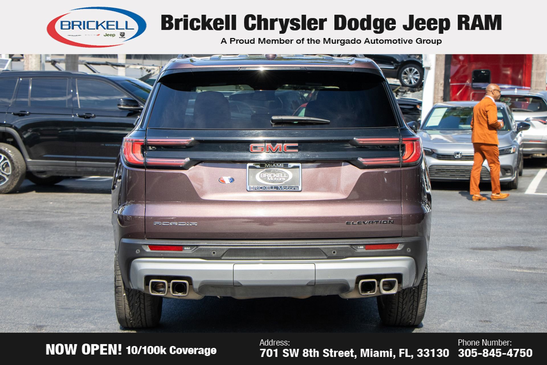 Used 2024 GMC Acadia Elevation image 6