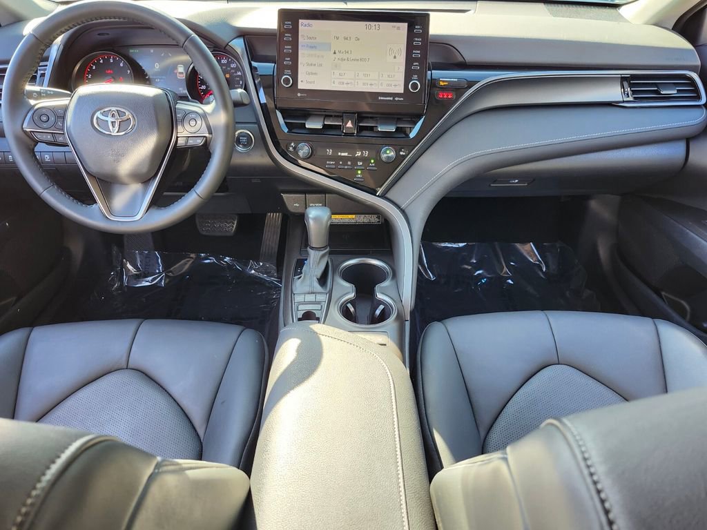 Used 2021 Toyota Camry XSE image 9