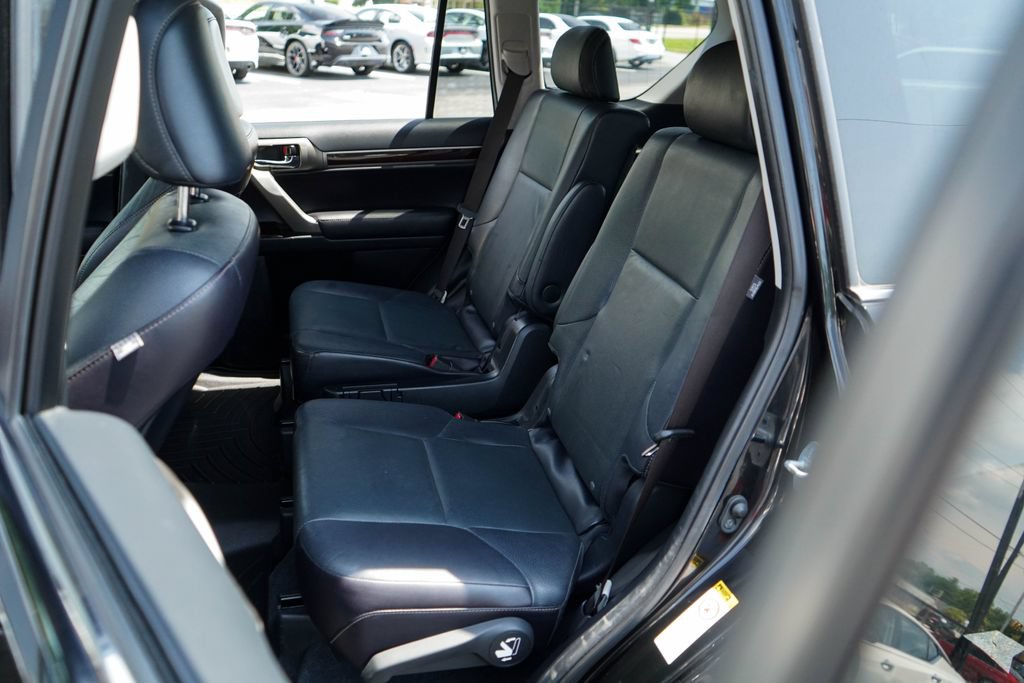 Used 2017 Lexus GX 460 Premium AWD/4WD image 8