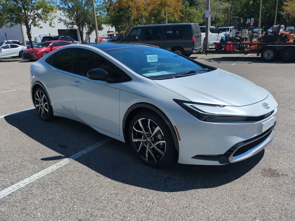New 2026 Toyota Prius Plug-In Hybrid image 3