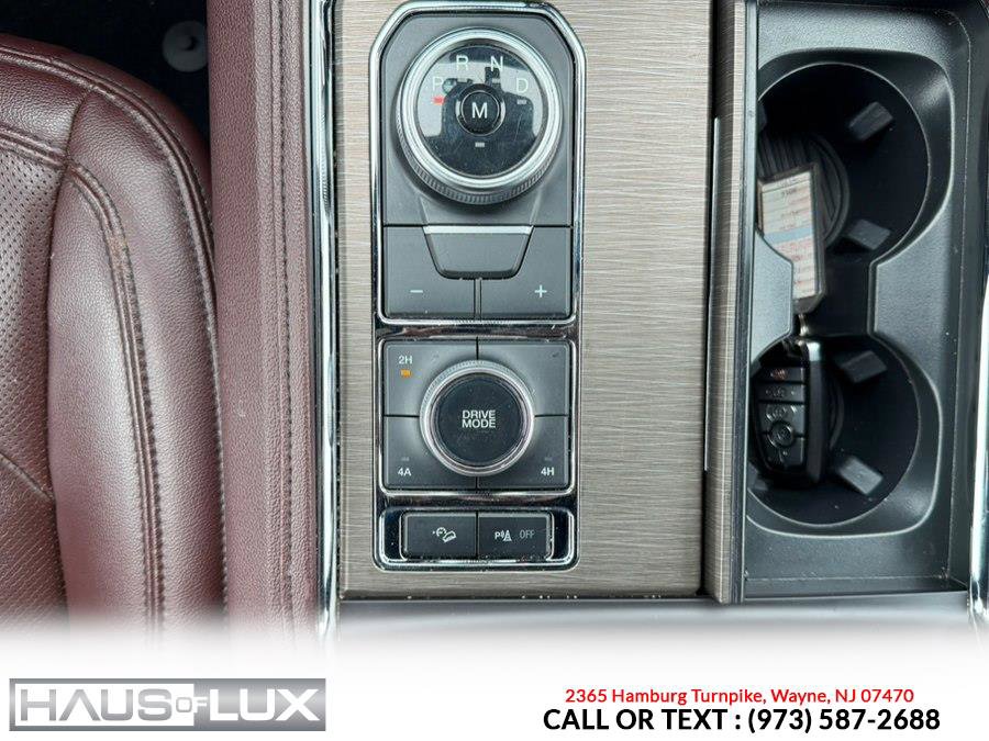 Used 2024 Ford Expedition Limited image 36