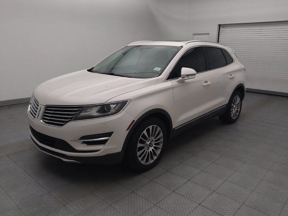Used 2018 Lincoln MKC Reserve FWD image 2