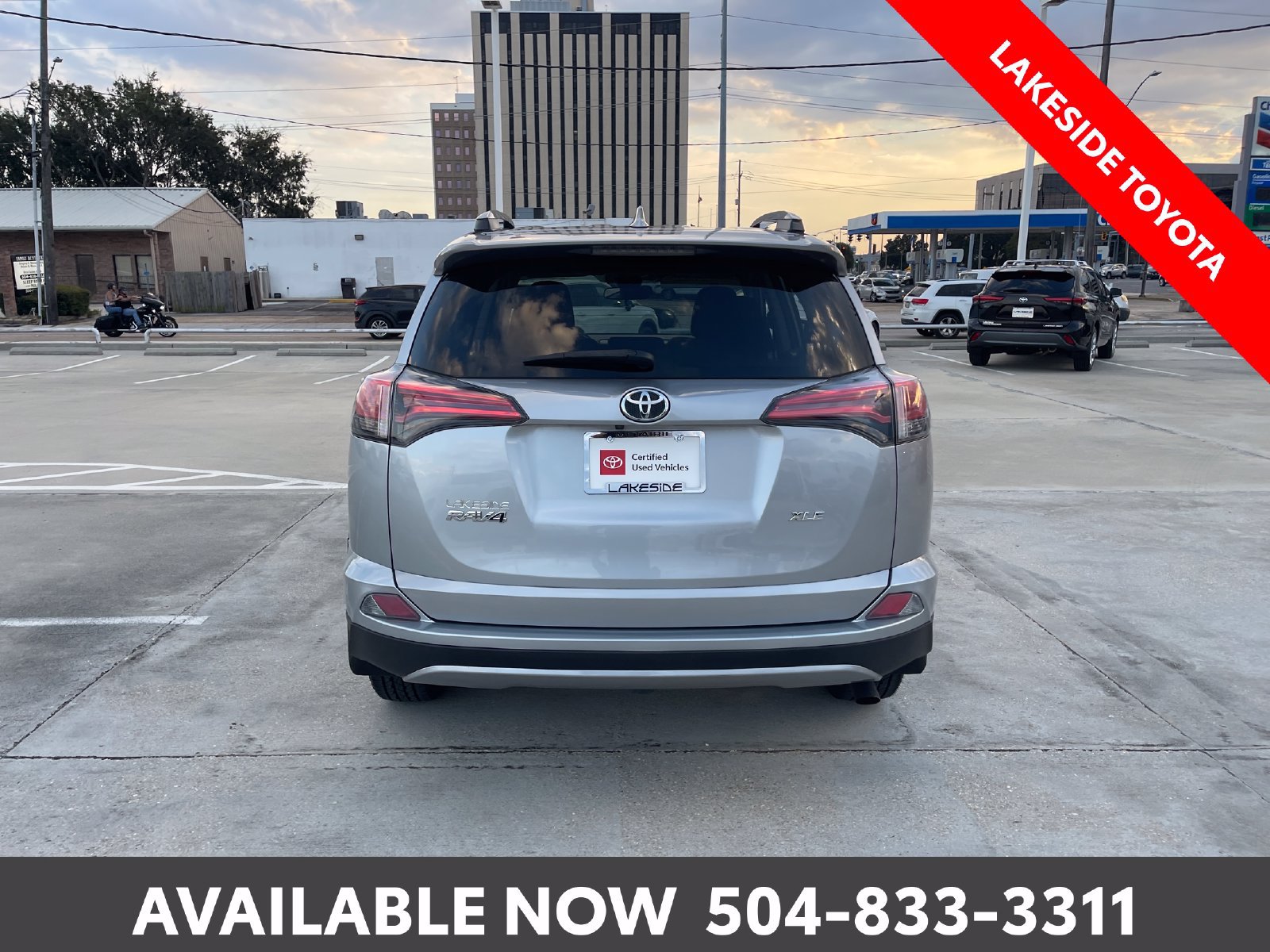 Certified 2018 Toyota RAV4 XLE FWD image 5