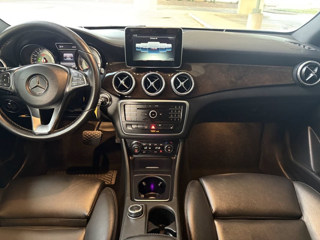Used 2016 Mercedes-Benz GLA 250 image 11