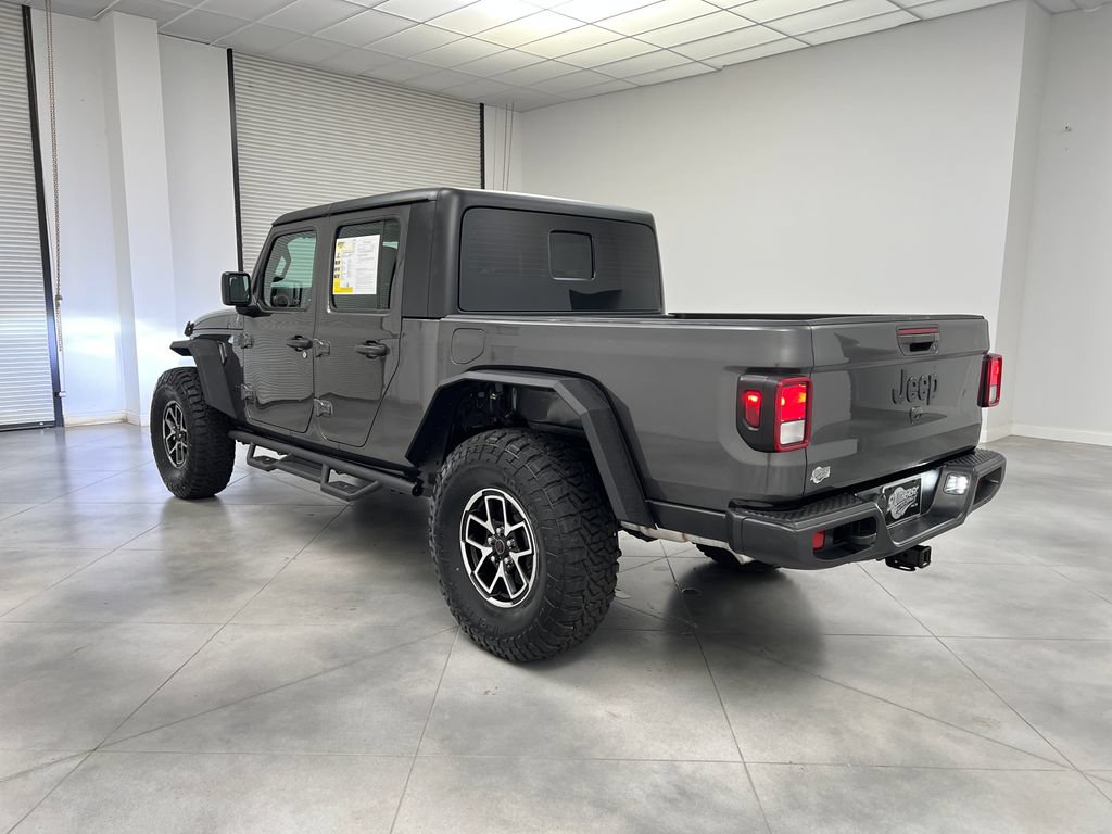 Used 2023 Jeep Gladiator Sport w/ Trailer Tow Package AWD/4WD image 6