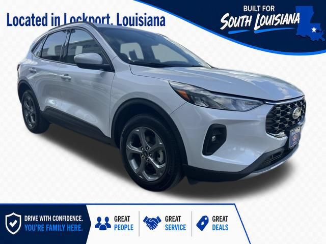 Used 2025 Ford Escape ST-Line Select