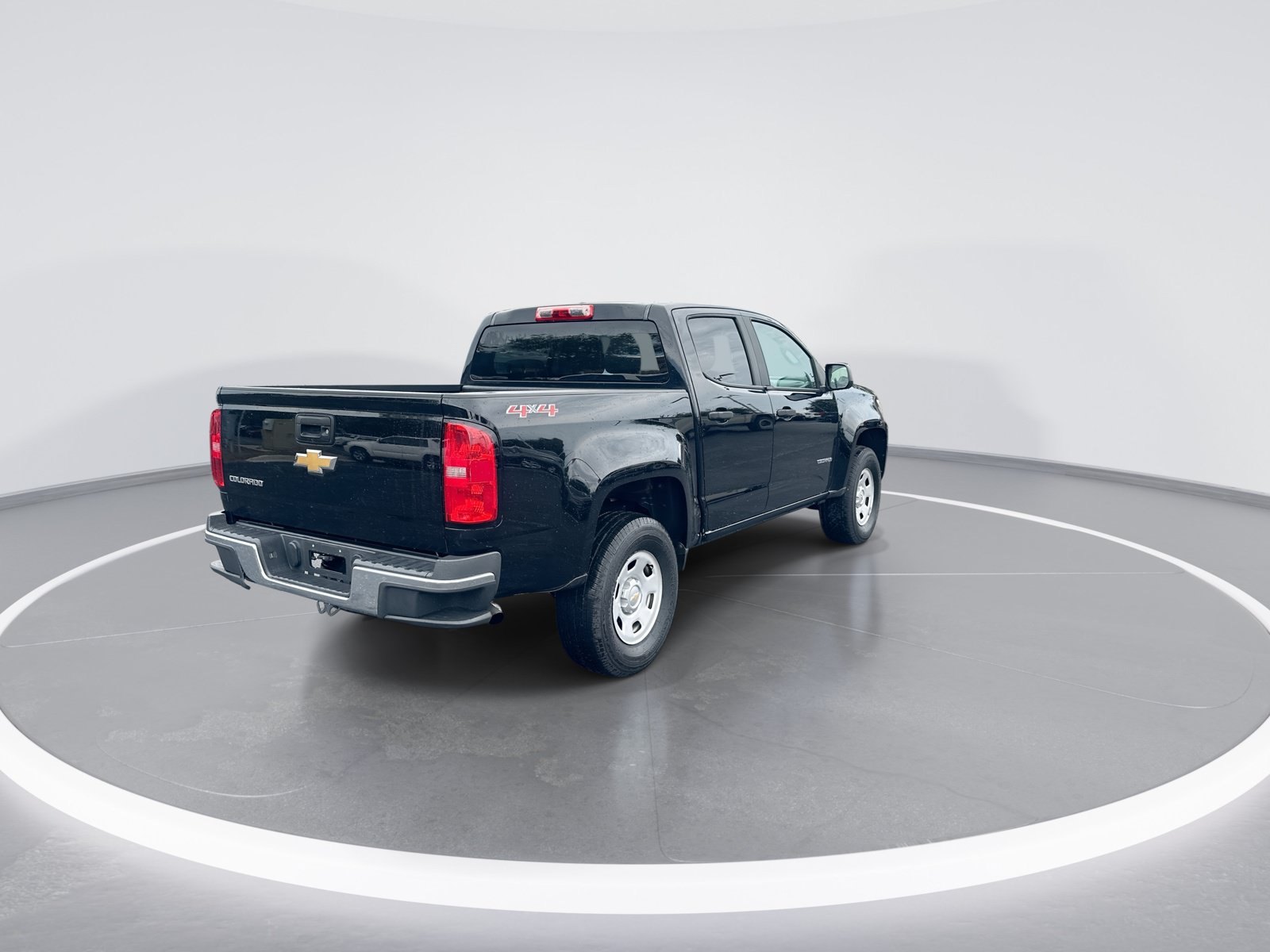 Used 2015 Chevrolet Colorado W/T w/ WT Convenience Package AWD/4WD image 9