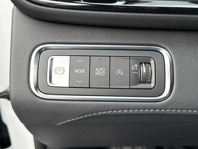 New 2025 Buick Enclave Sport Touring image 18