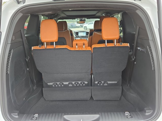 New 2026 Chrysler Pacifica Pinnacle image 9