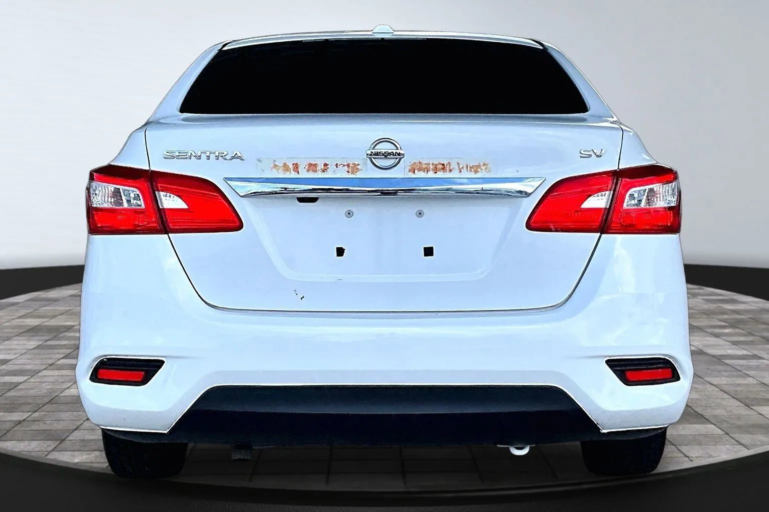 Used 2019 Nissan Sentra SV FWD image 5