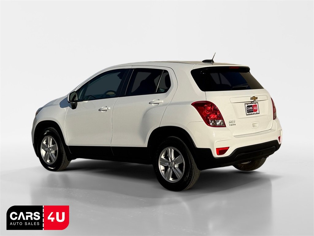 Used 2021 Chevrolet Trax LS w/ Tint and Cruise Package image 5