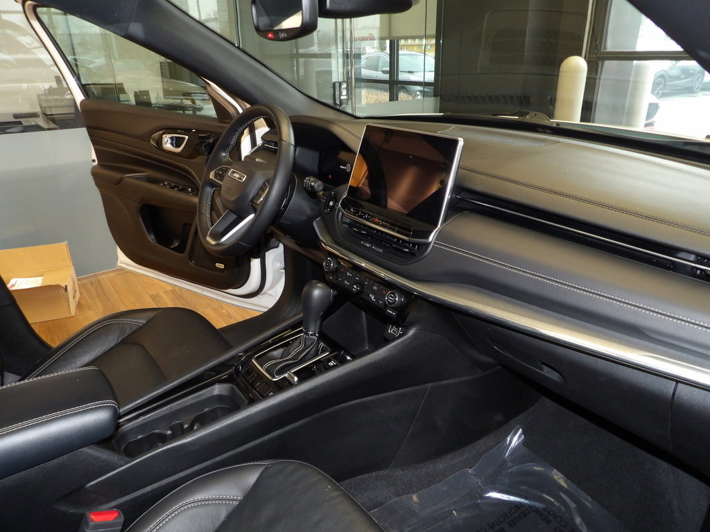 Used 2022 Jeep Compass High Altitude image 13