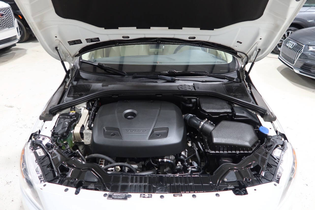 Used 2016 Volvo S60 T5 Premier w/ Convenience Package FWD image 9
