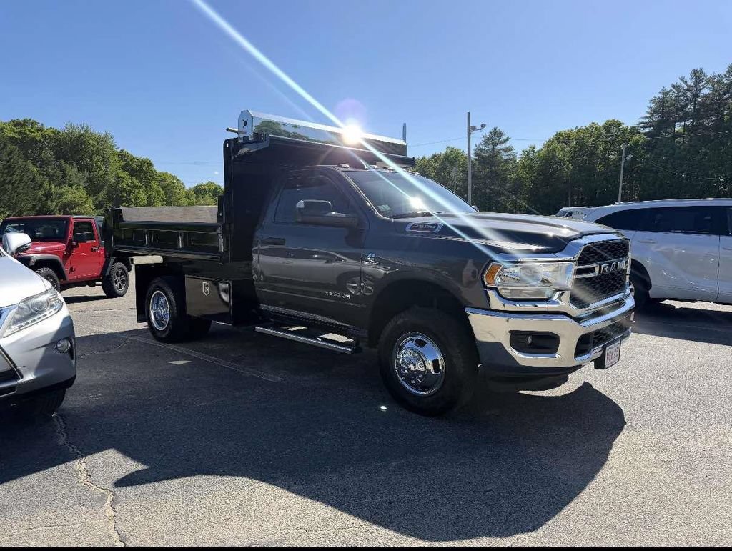 Used 2020 RAM 3500 Tradesman AWD/4WD image 2