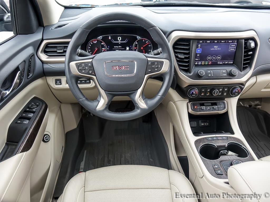 Used 2023 GMC Acadia Denali w/ Denali Ultimate Package image 15
