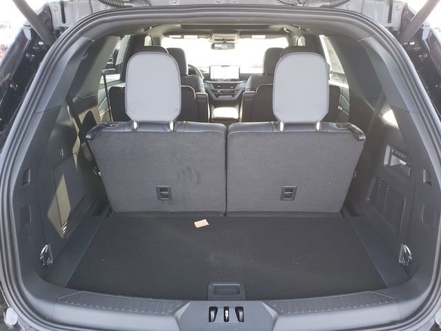 New 2026 Ford Explorer ST w/ Sun And Sound Package image 8