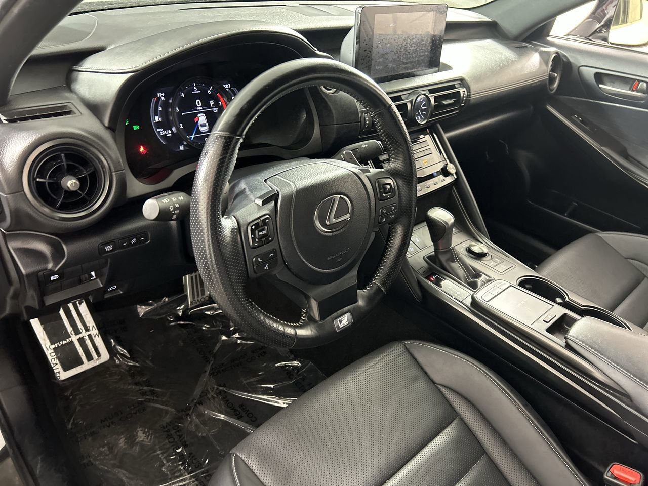 Used 2024 Lexus IS 350 F Sport image 12