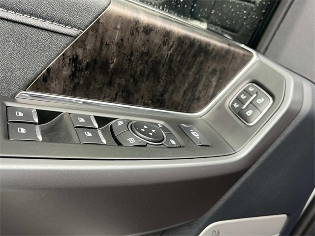 Used 2024 Ford F250 Lariat w/ Sport Appearance Package image 26