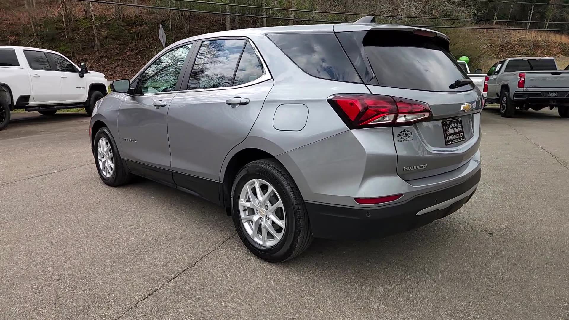Used 2024 Chevrolet Equinox LT FWD image 13