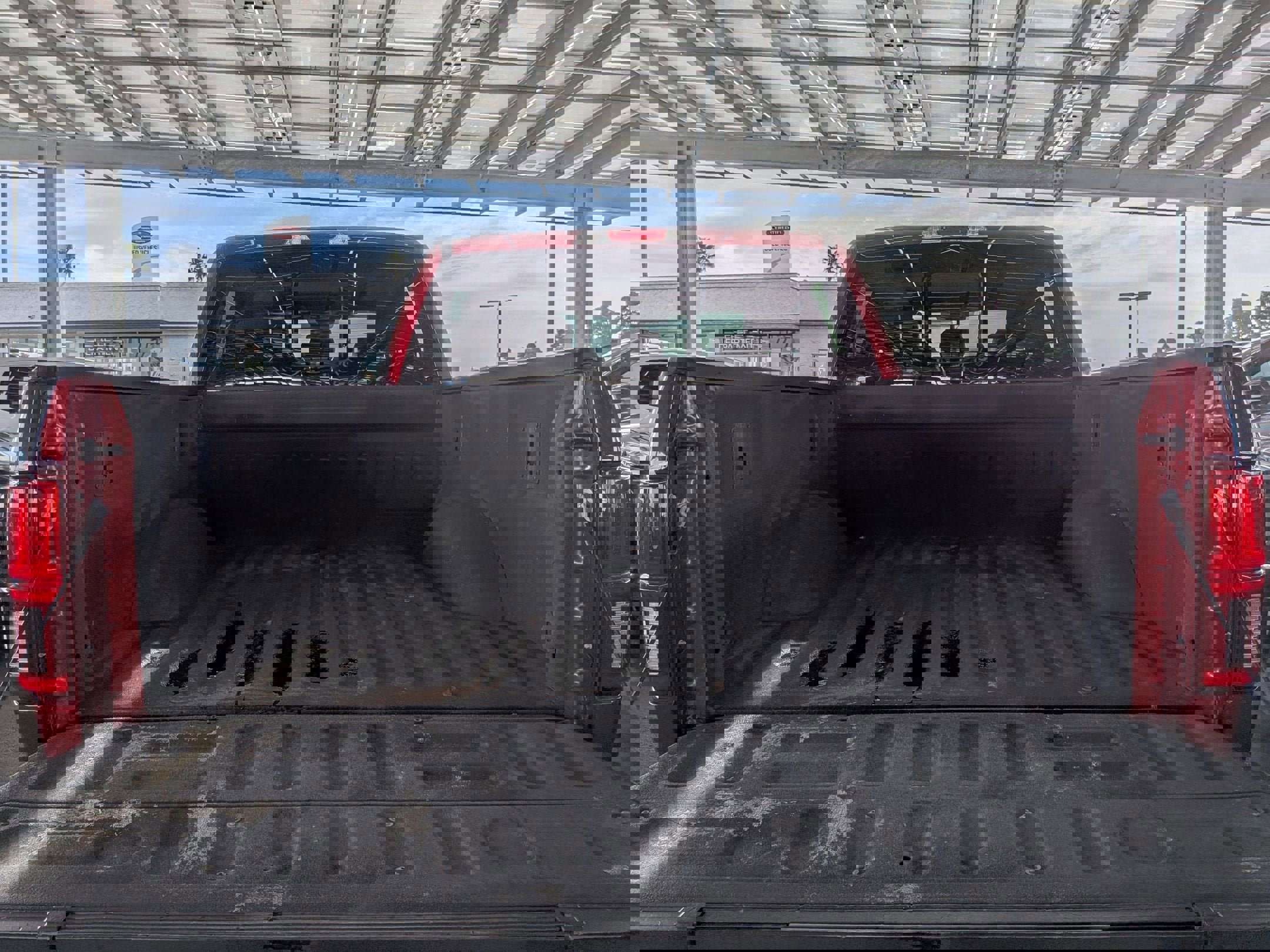 Used 2019 Ford F150 Lariat w/ Equipment Group 502A Luxury image 32