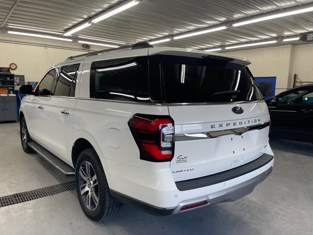 Used 2023 Ford Expedition Max Limited image 9