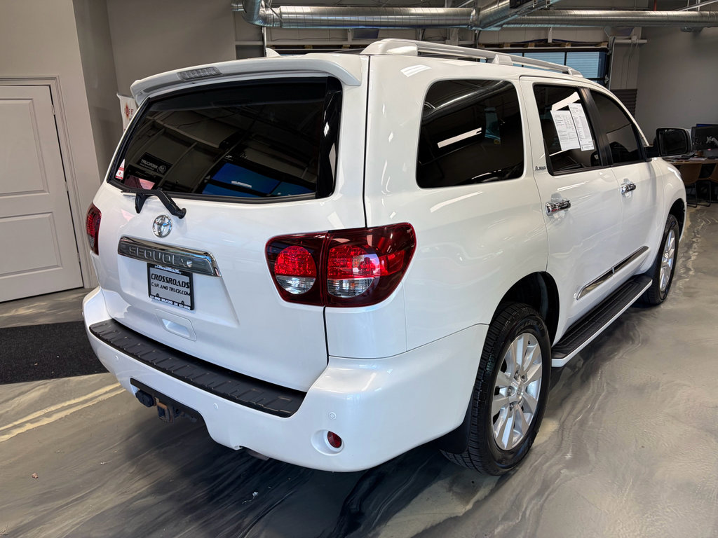 Used 2018 Toyota Sequoia Platinum AWD/4WD image 45