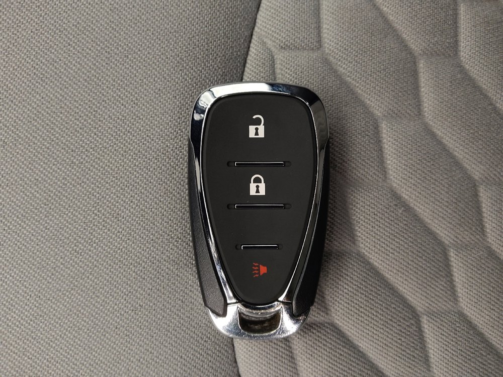 Used 2020 Chevrolet Equinox LS FWD image 32