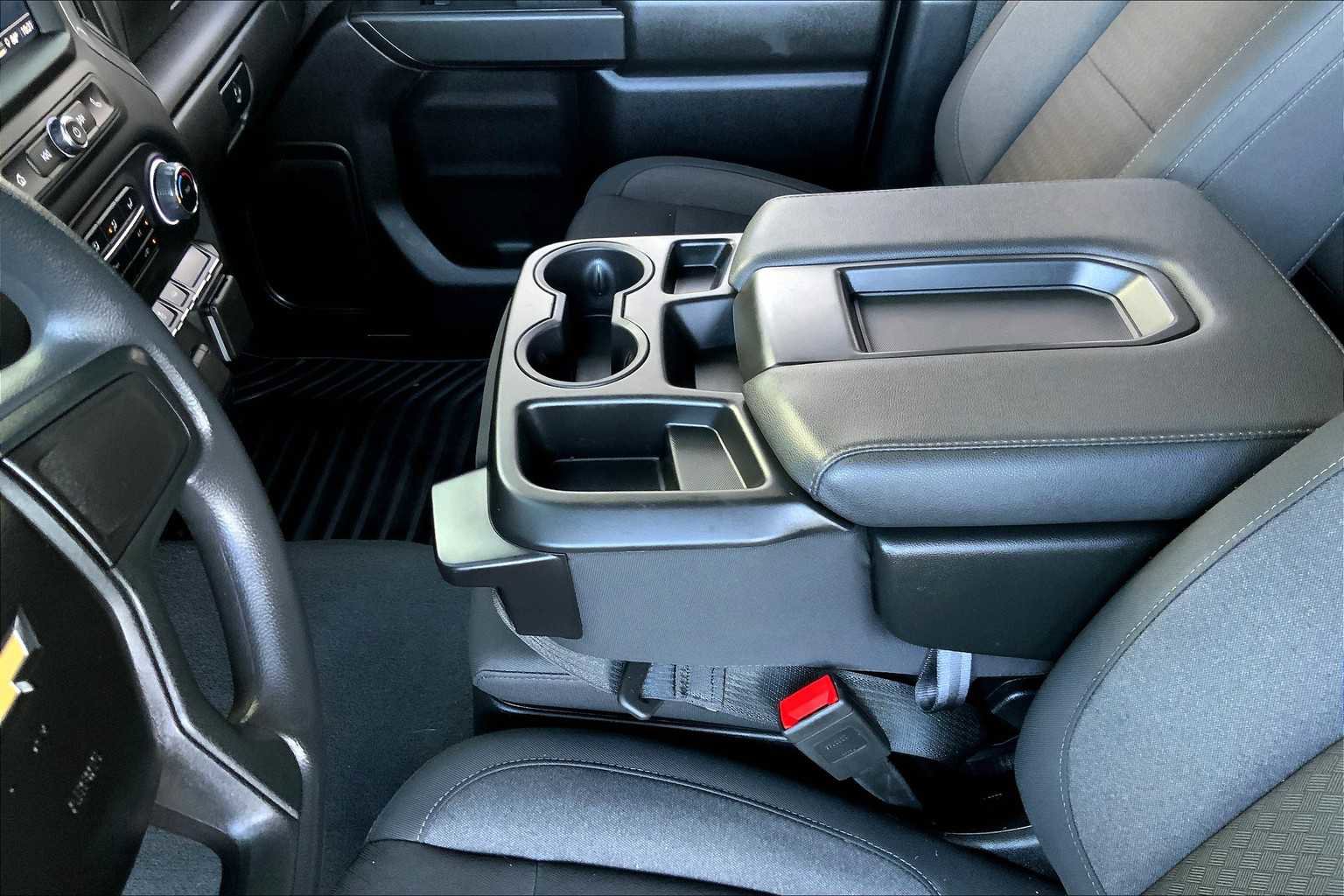 Certified 2025 Chevrolet Silverado 1500 Custom image 18