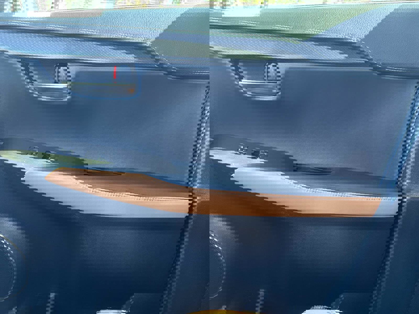 Used 2019 Lexus NX 300h AWD w/ Comfort Package image 24