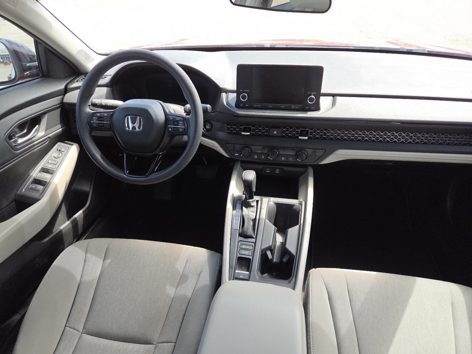 Used 2025 Honda Accord SE image 22