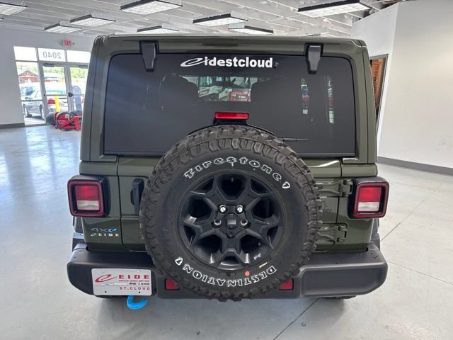 Used 2023 Jeep Wrangler Unlimited w/ Cold Weather Group AWD/4WD image 11