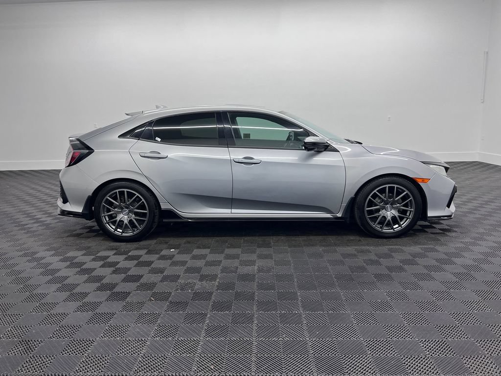 Used 2019 Honda Civic Sport Touring image 8