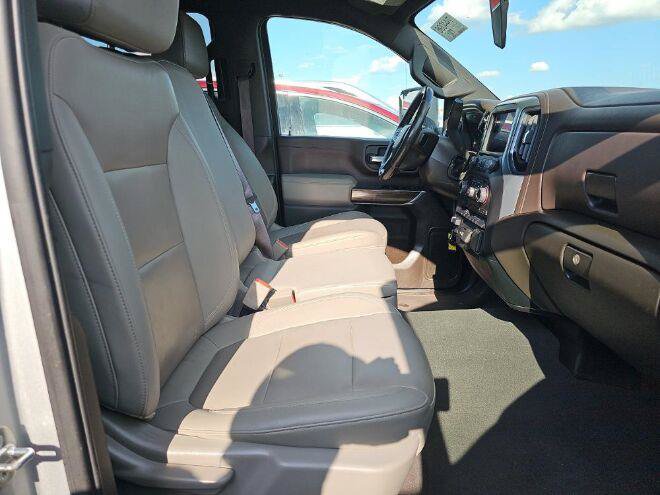 Used 2022 Chevrolet Silverado 3500 LT w/ Convenience Package AWD/4WD image 12