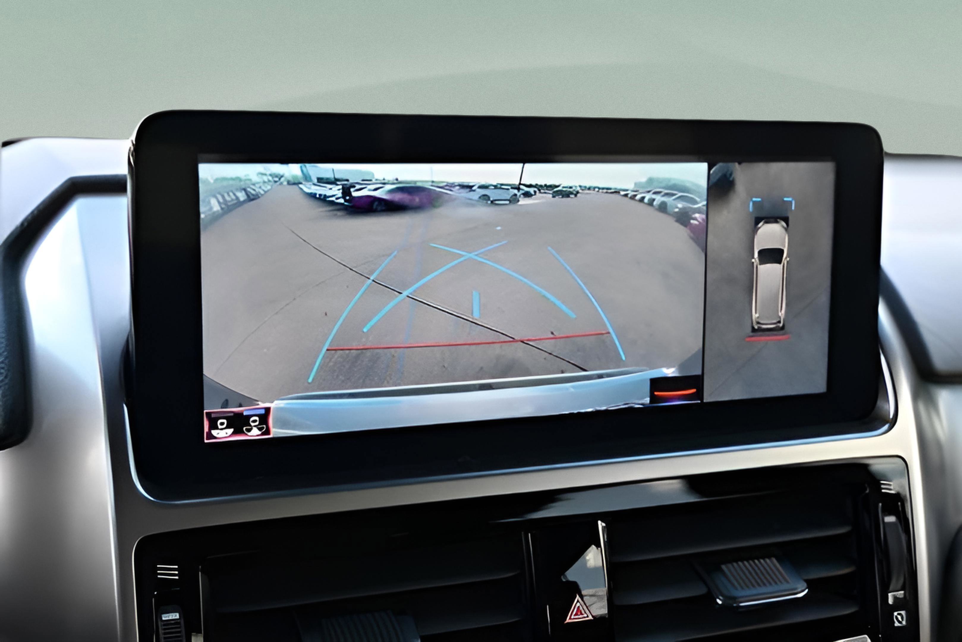 Used 2023 Lexus GX 460 Luxury w/ Sport Design Package image 32