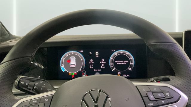 New 2026 Volkswagen Tiguan SE R-Line AWD/4WD image 21