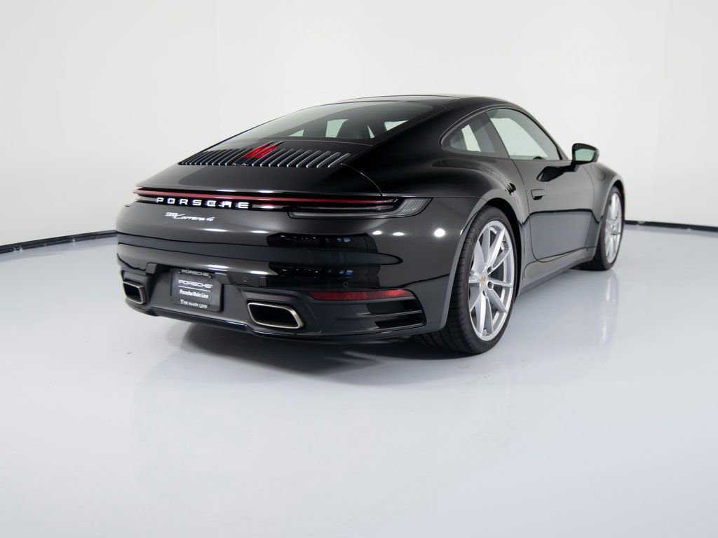 Certified 2024 Porsche 911 Carrera 4 image 10