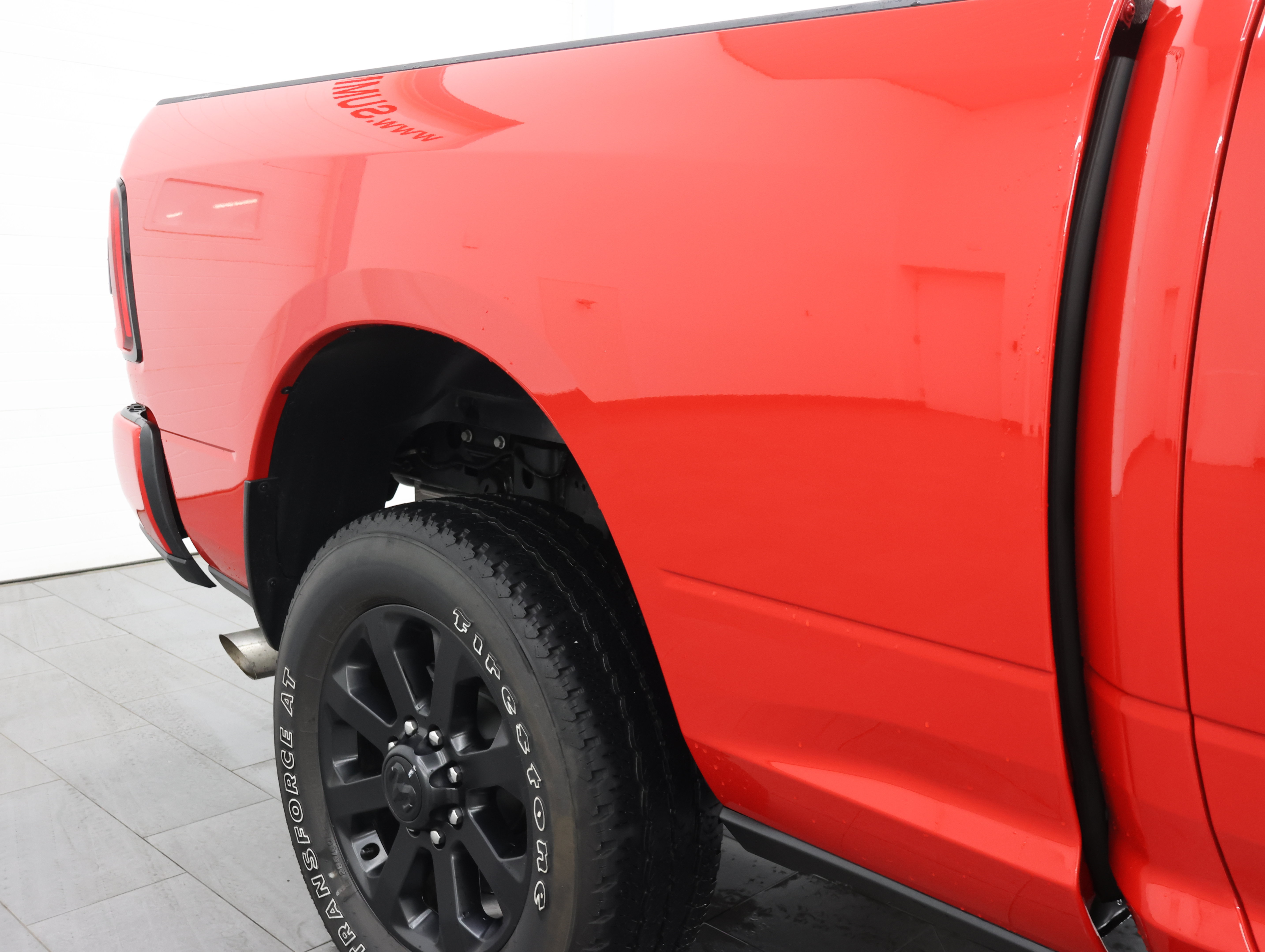 Used 2024 RAM 2500 Laramie w/ Night Edition AWD/4WD image 26